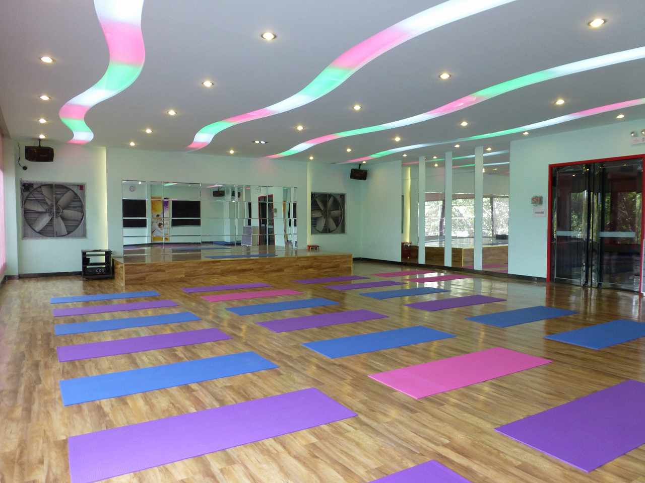 在上海开健身房需要多大面积?